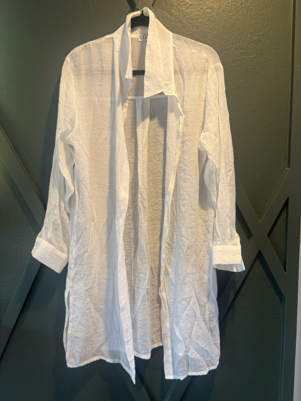 Jon & Anna|  women’s White Lightweight long sleeve Tunic cover up